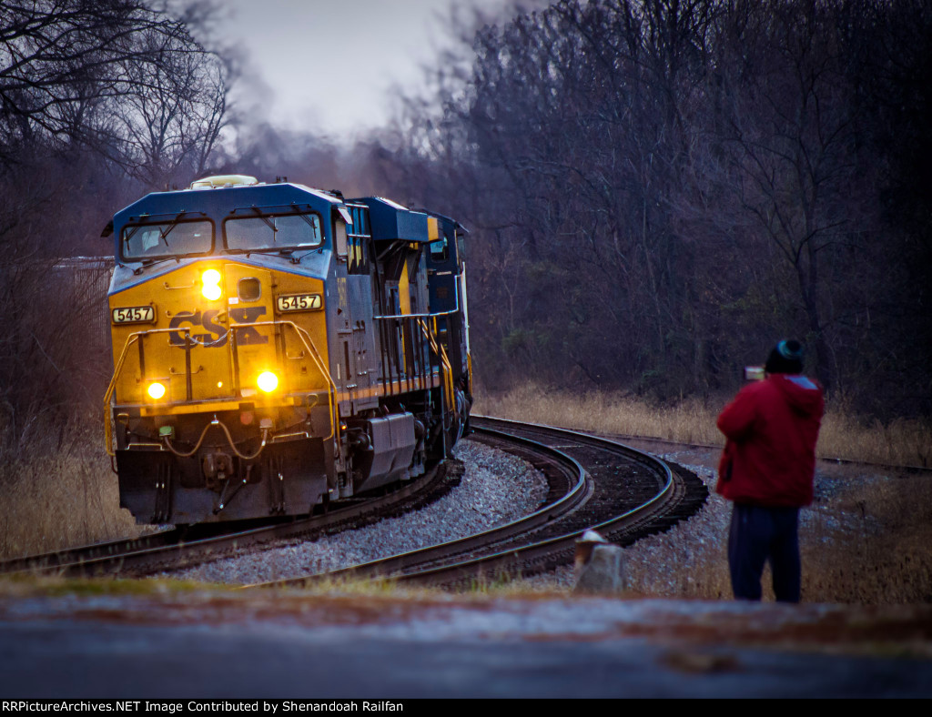 M422